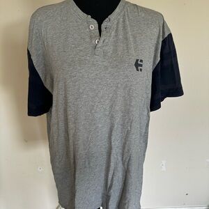 Etnies Gray and Black Short Sleeve Tees Casual Crew Neck